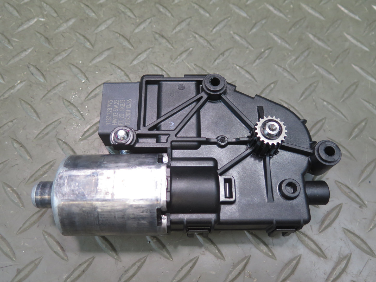 08-17 Audi B8 A5 S5 Sunroof Motor Srive Unit 8R0959591A OEM