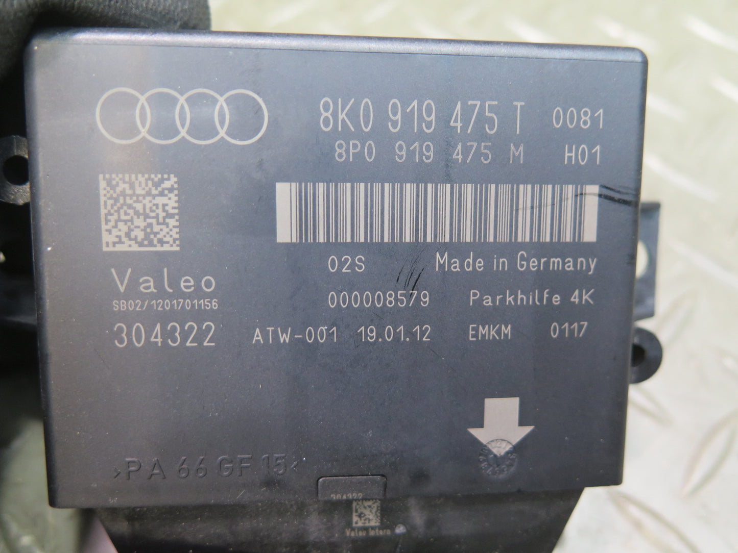 08-12 Audi 8T A5 S5 Parking Assist Distance Control Module 8K0919475T OEM