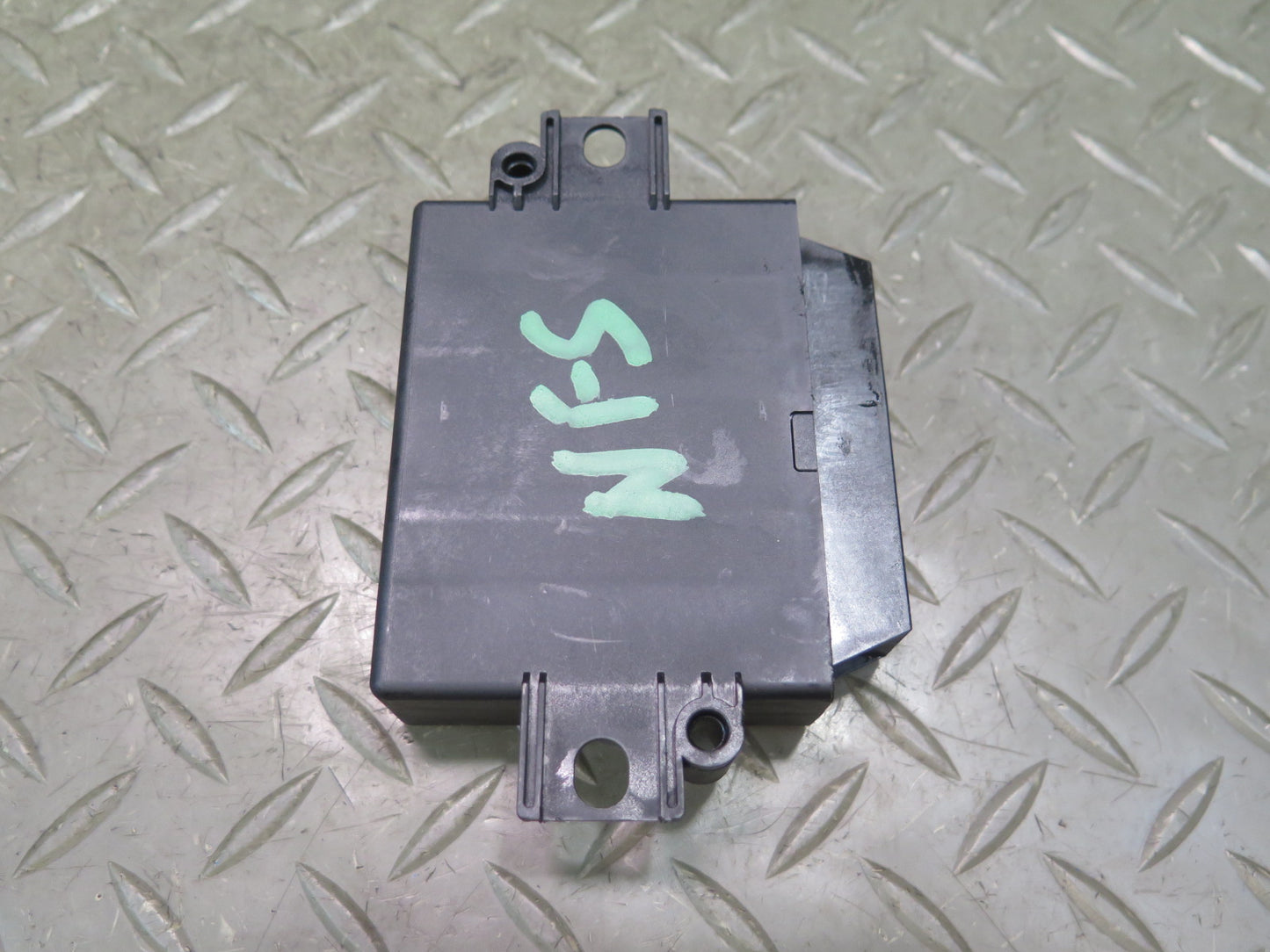 08-12 Audi 8T A5 S5 Parking Assist Distance Control Module 8K0919475T OEM