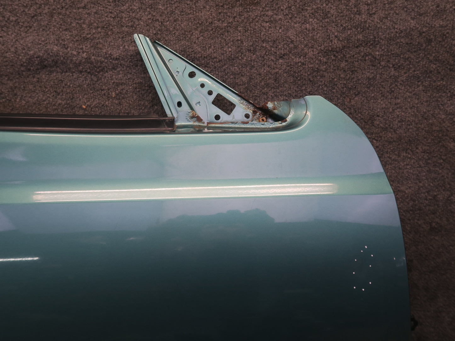 96-98 Nissan Stagea WGC34 Front Right Door Shell Panel Emerald Green OEM