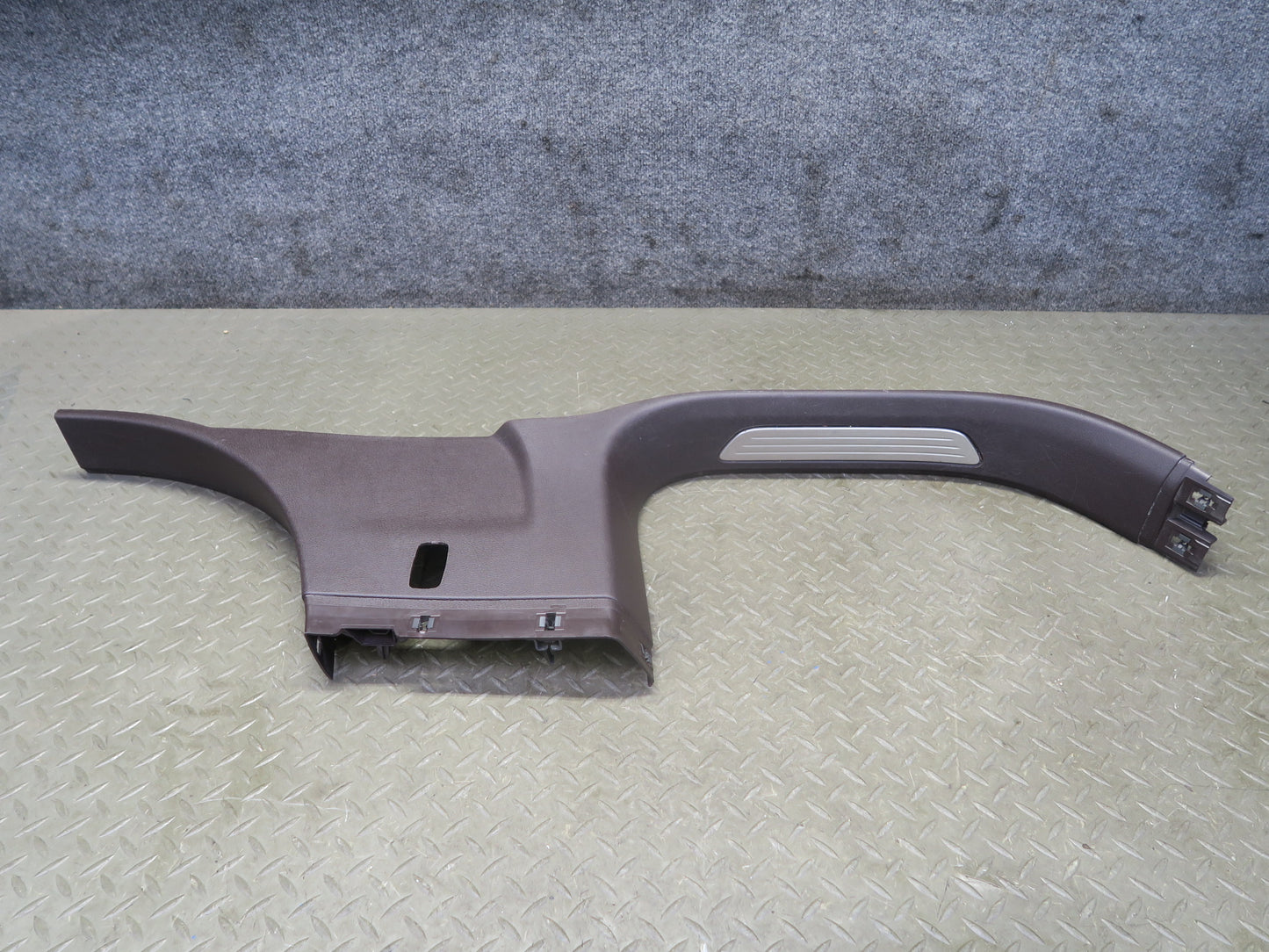 11-18 Porsche Cayenne 958 Right Left Side B Pillar Lower Trim Cover Panel Set