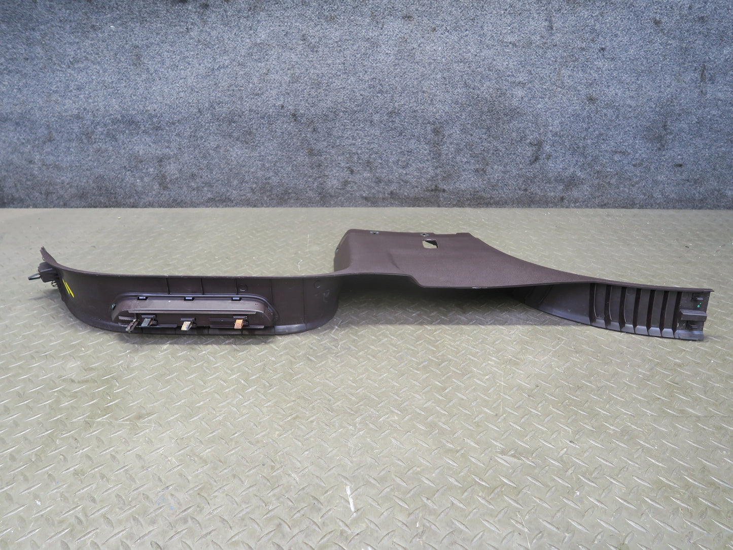 11-18 Porsche Cayenne 958 Right Left Side B Pillar Lower Trim Cover Panel Set