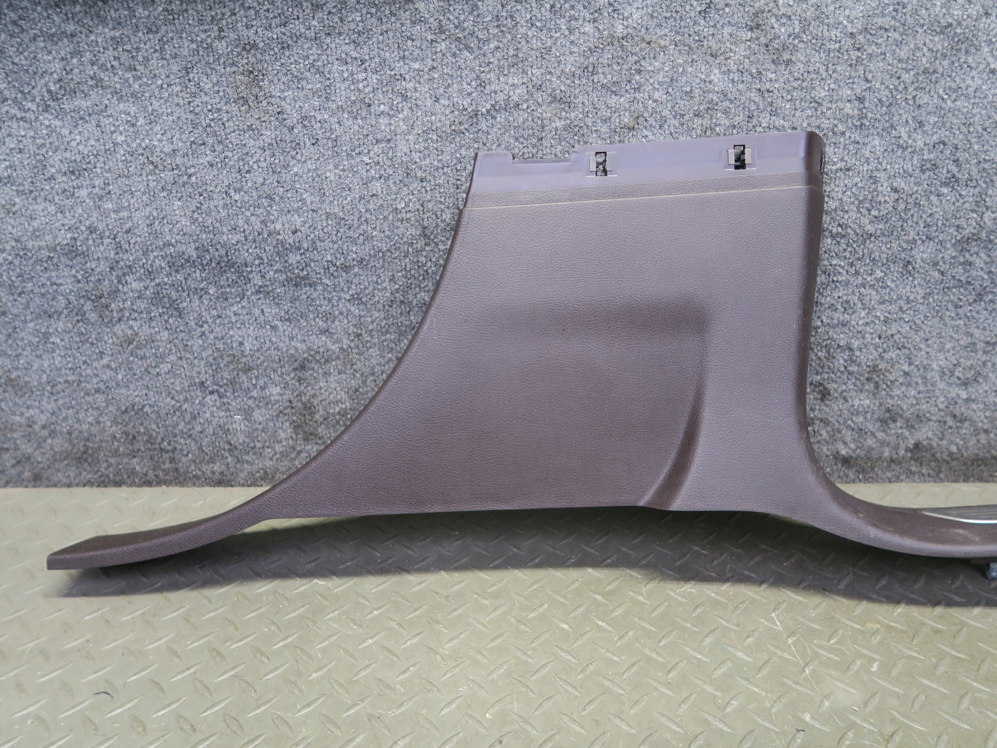11-18 Porsche Cayenne 958 Right Left Side B Pillar Lower Trim Cover Panel Set