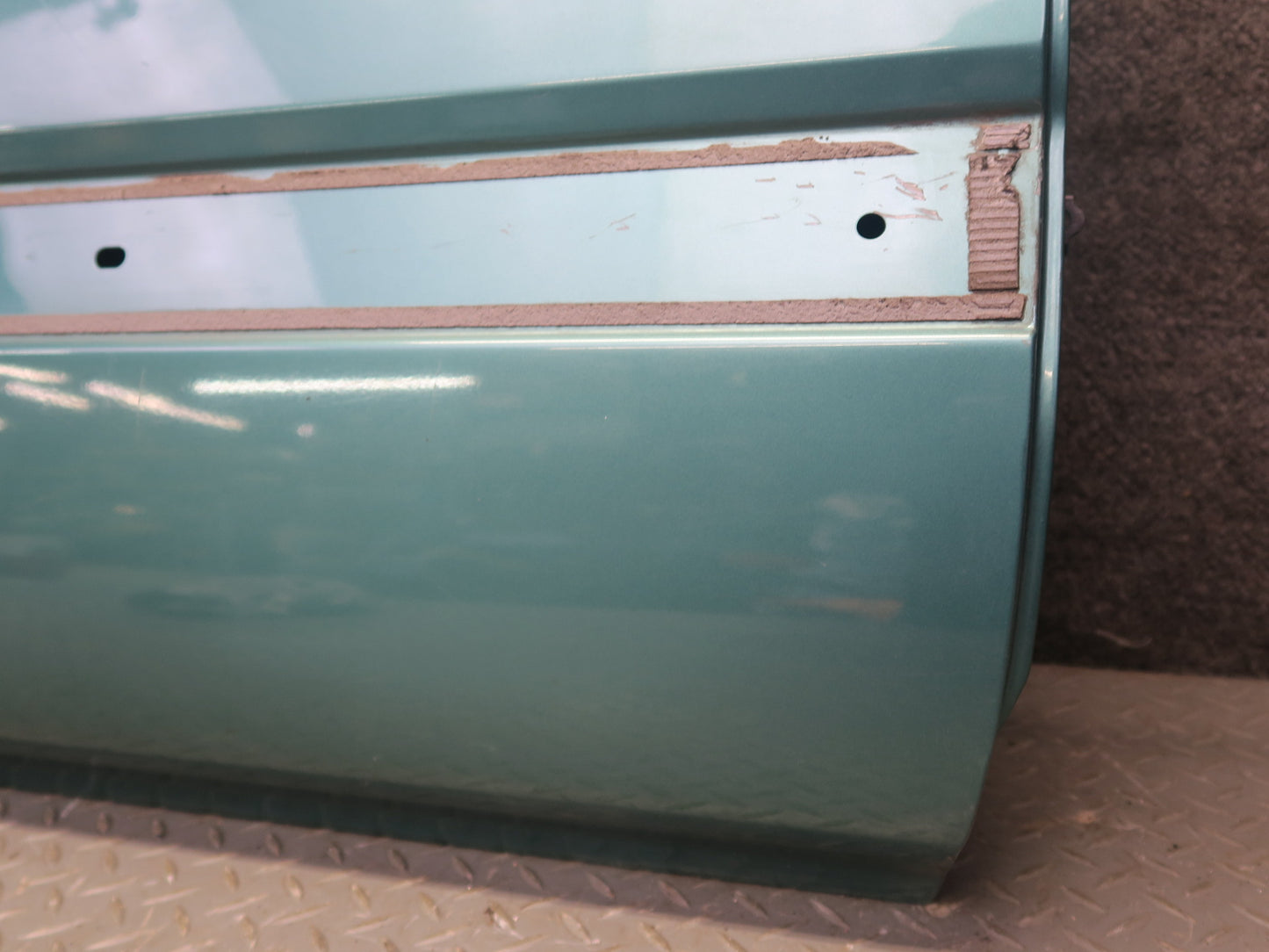96-98 Nissan Stagea WGC34 Rear Right Door Shell Panel Emerald Green OEM