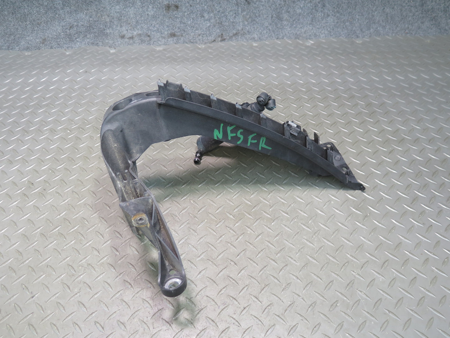 08-12 Audi 8T A5 S5 Front Headlight Mount Bracket Support Nozzle JET Set OEM