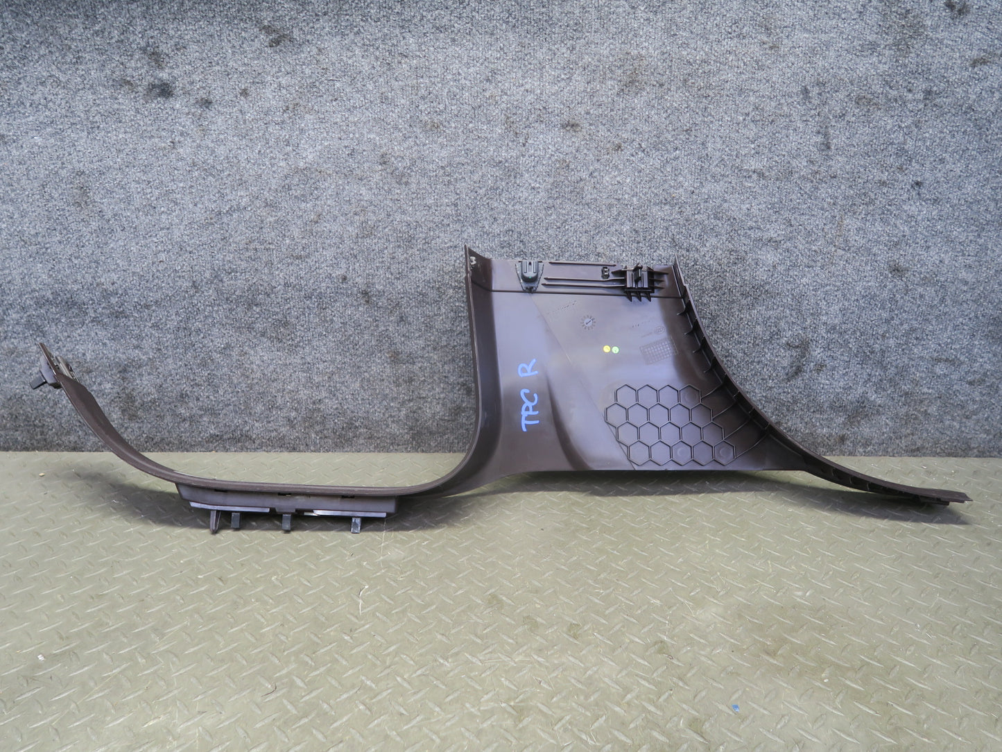 11-18 Porsche Cayenne 958 Right Left Side B Pillar Lower Trim Cover Panel Set
