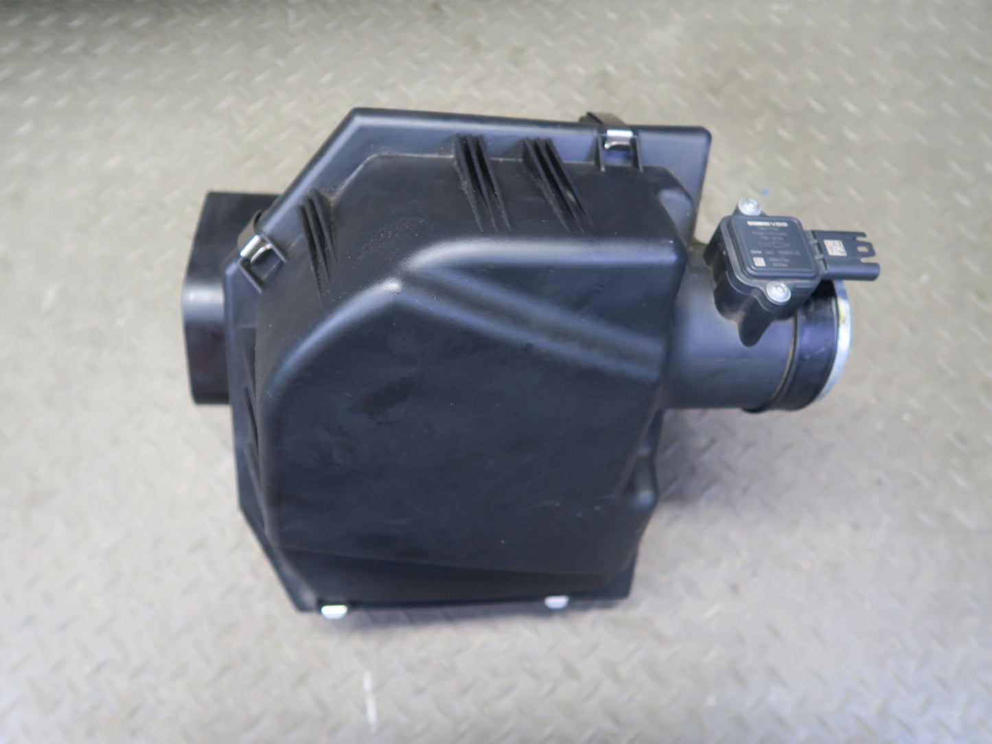 06-08 BMW E85 Z4 3.0L Air Intake Cleaner Filter Box w MAF Sensor 105K Miles OEM