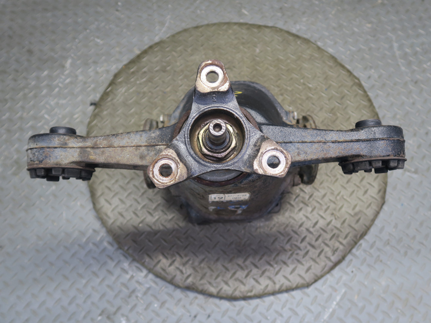 98-00 Lexus UCF20L LS400 A/T Rear Differential Carrier 3.266 Ratio OEM