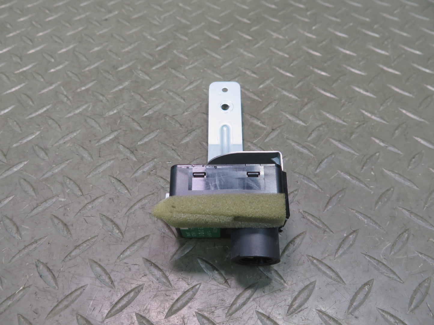 96-98 Nissan Stagea WGC34 Light Control Module 28575-0V010 OEM