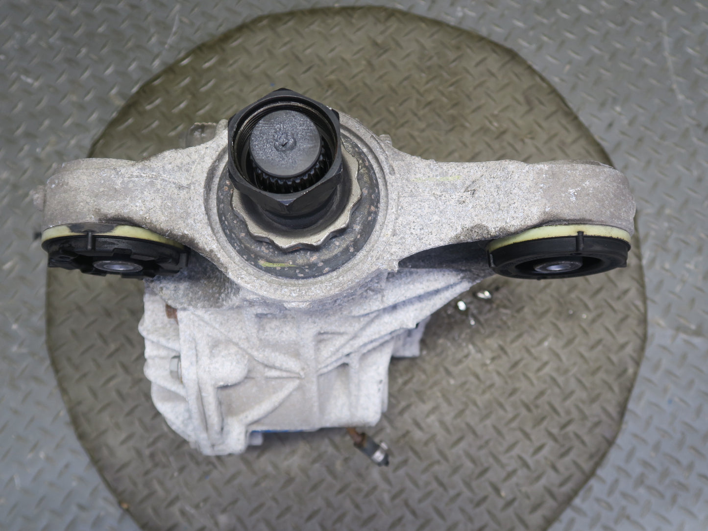 14-16 Range Rover Sport L494 3.0L Rear Differential Carrier 3.73 Ratio 45k Miles