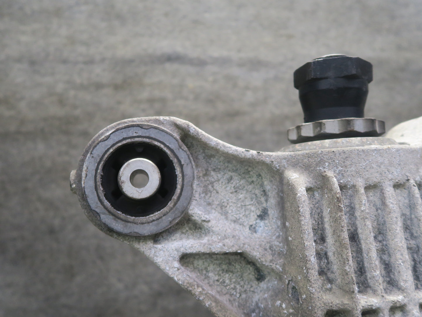 14-16 Range Rover Sport L494 3.0L Rear Differential Carrier 3.73 Ratio 45k Miles