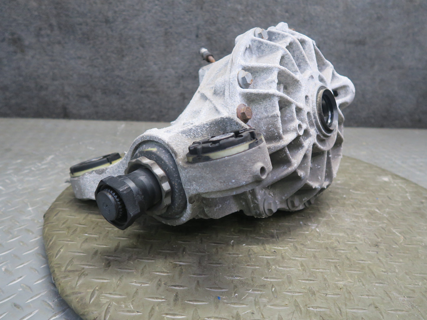 14-16 Range Rover Sport L494 3.0L Rear Differential Carrier 3.73 Ratio 45k Miles