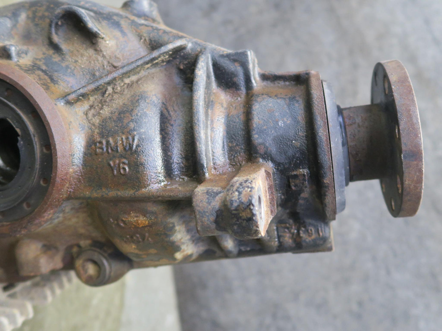03-08 BMW E86 E85 Z4 A/T Rear Differential Carrier 3.64 Ratio 105K Miles OEM