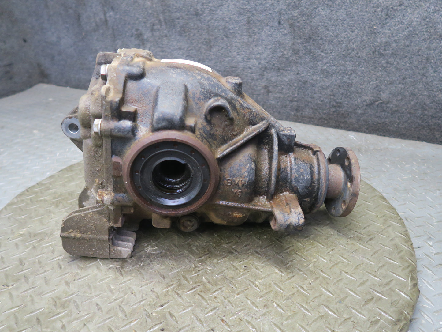 03-08 BMW E86 E85 Z4 A/T Rear Differential Carrier 3.64 Ratio 105K Miles OEM