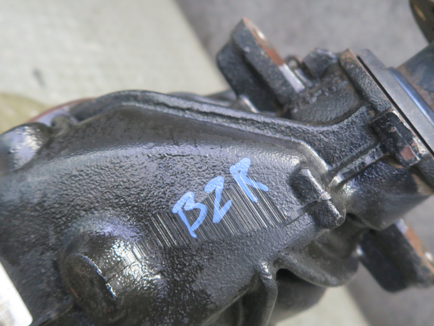 03-05 BMW E85 Z4 3.0L M54 M/T Rear Axle Differential Carrier 3.07 Ratio 110K OEM