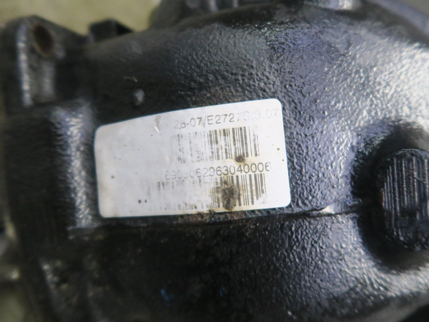 03-05 BMW E85 Z4 3.0L M54 M/T Rear Axle Differential Carrier 3.07 Ratio 110K OEM