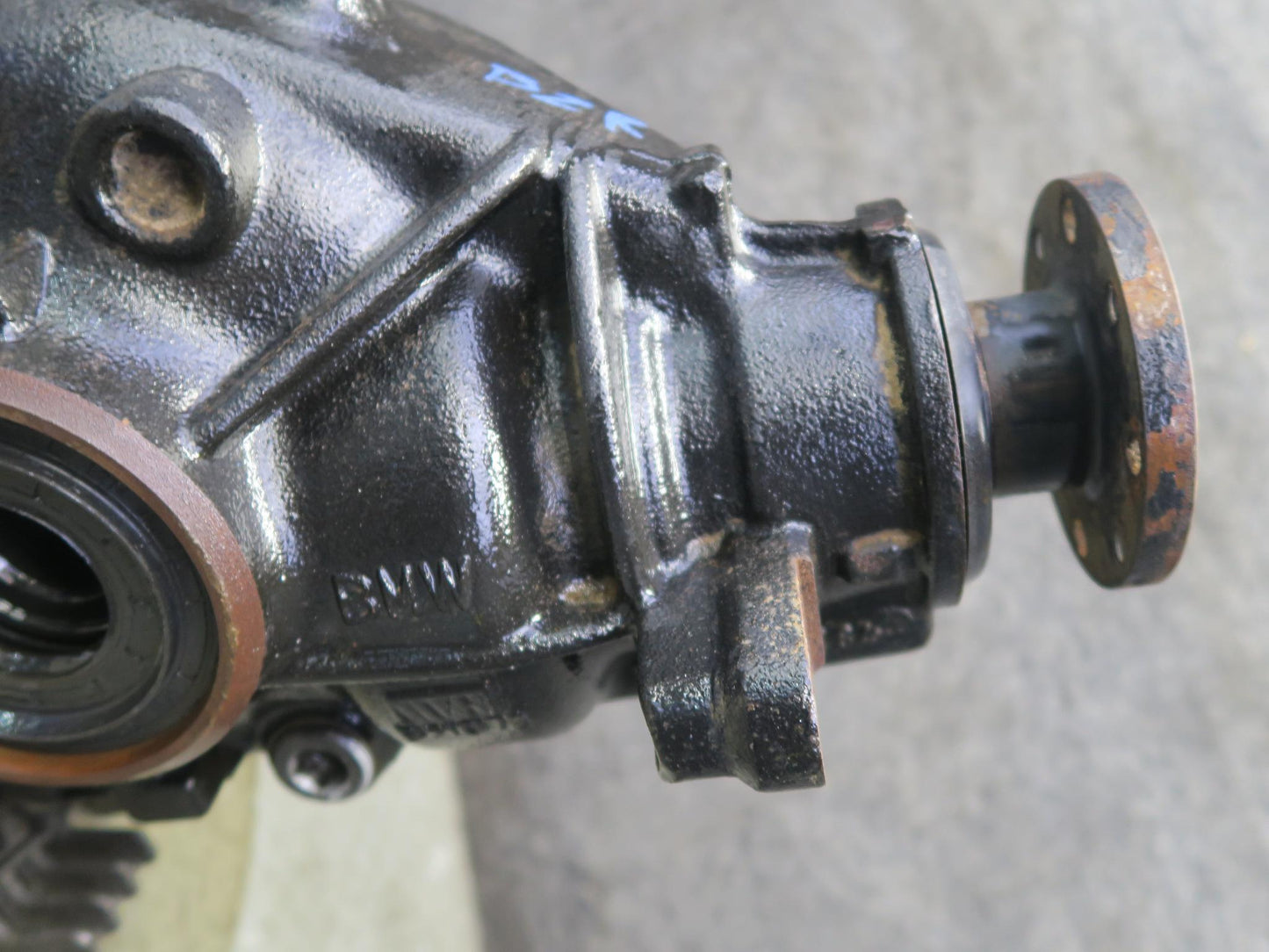 03-05 BMW E85 Z4 3.0L M54 M/T Rear Axle Differential Carrier 3.07 Ratio 110K OEM