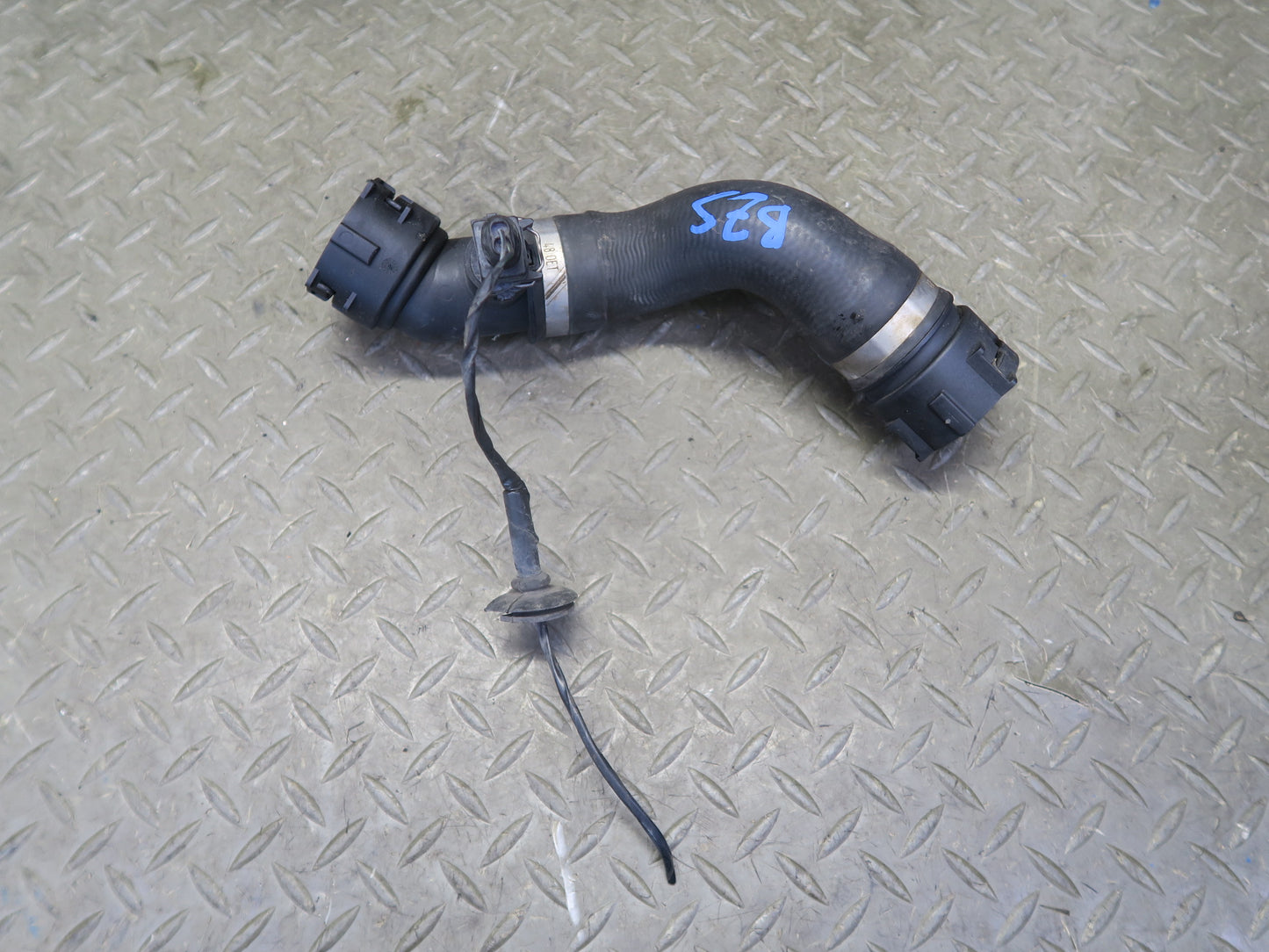 06-08 BMW E86 E85 Z4 N52 3.0L Set of 5 Engine Radiator Coolant Hose Pipe OEM