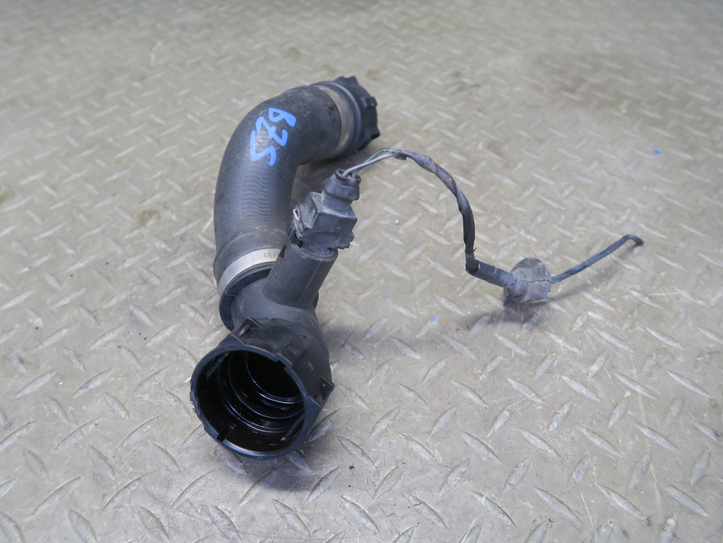 06-08 BMW E86 E85 Z4 N52 3.0L Set of 5 Engine Radiator Coolant Hose Pipe OEM