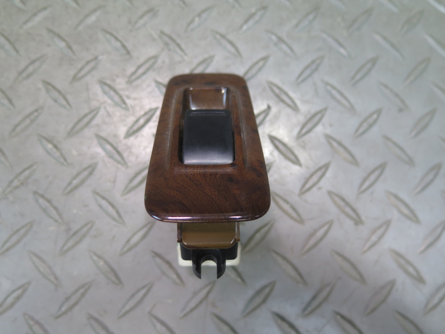 96-98 Nissan Stagea WGC34 Front Right Door Window Button Switch OEM