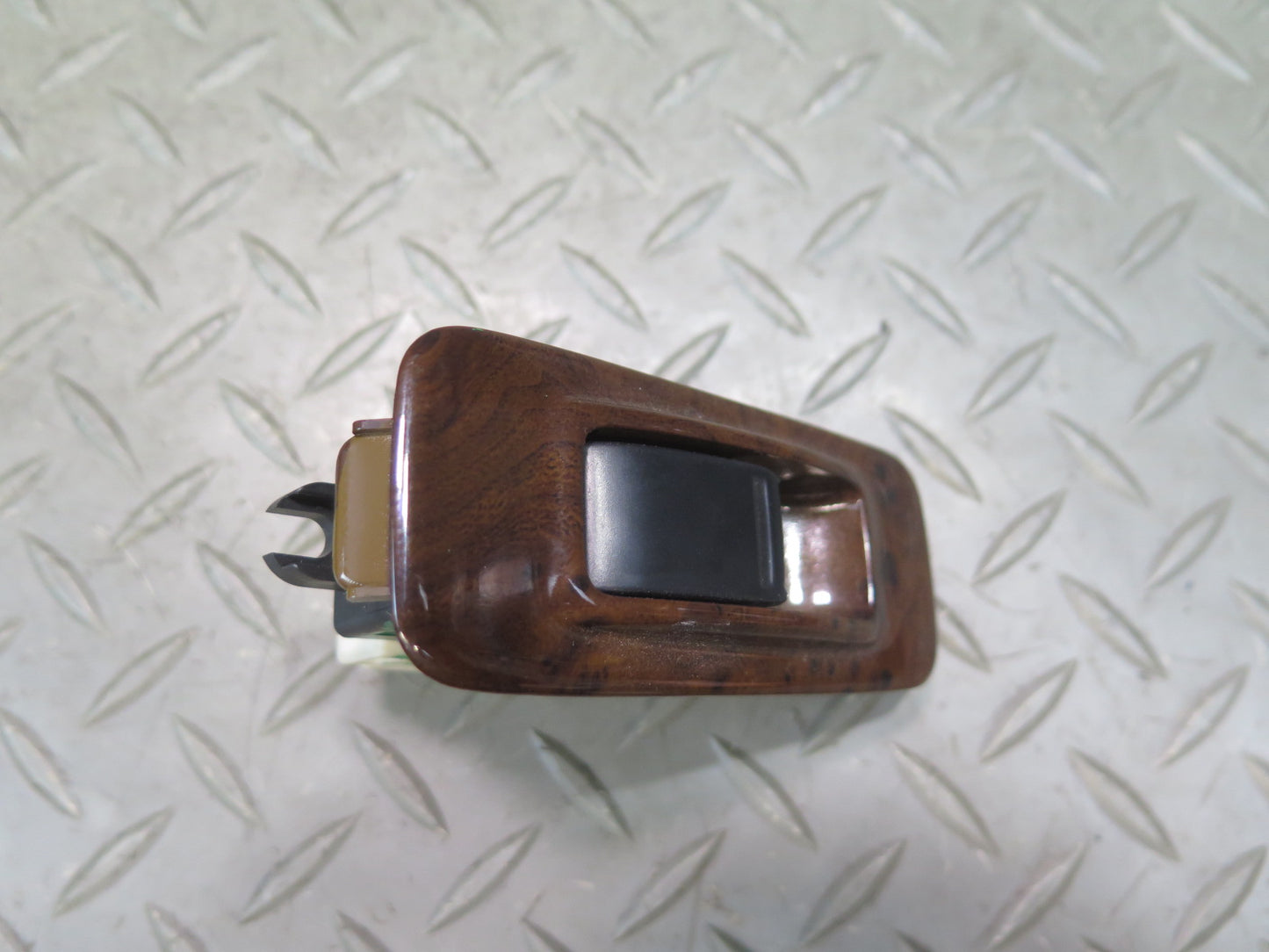 96-98 Nissan Stagea WGC34 Front Right Door Window Button Switch OEM