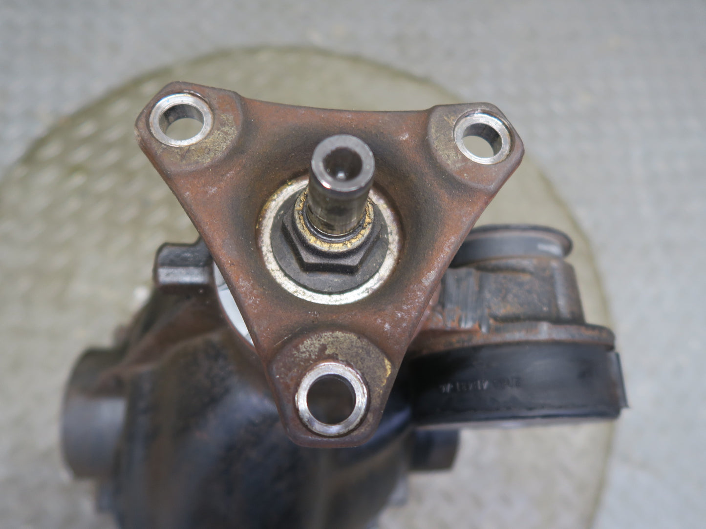 03-05 Ford Thunderbird Rear Differential Carrier 3:58 Ratio 33k Miles OEM