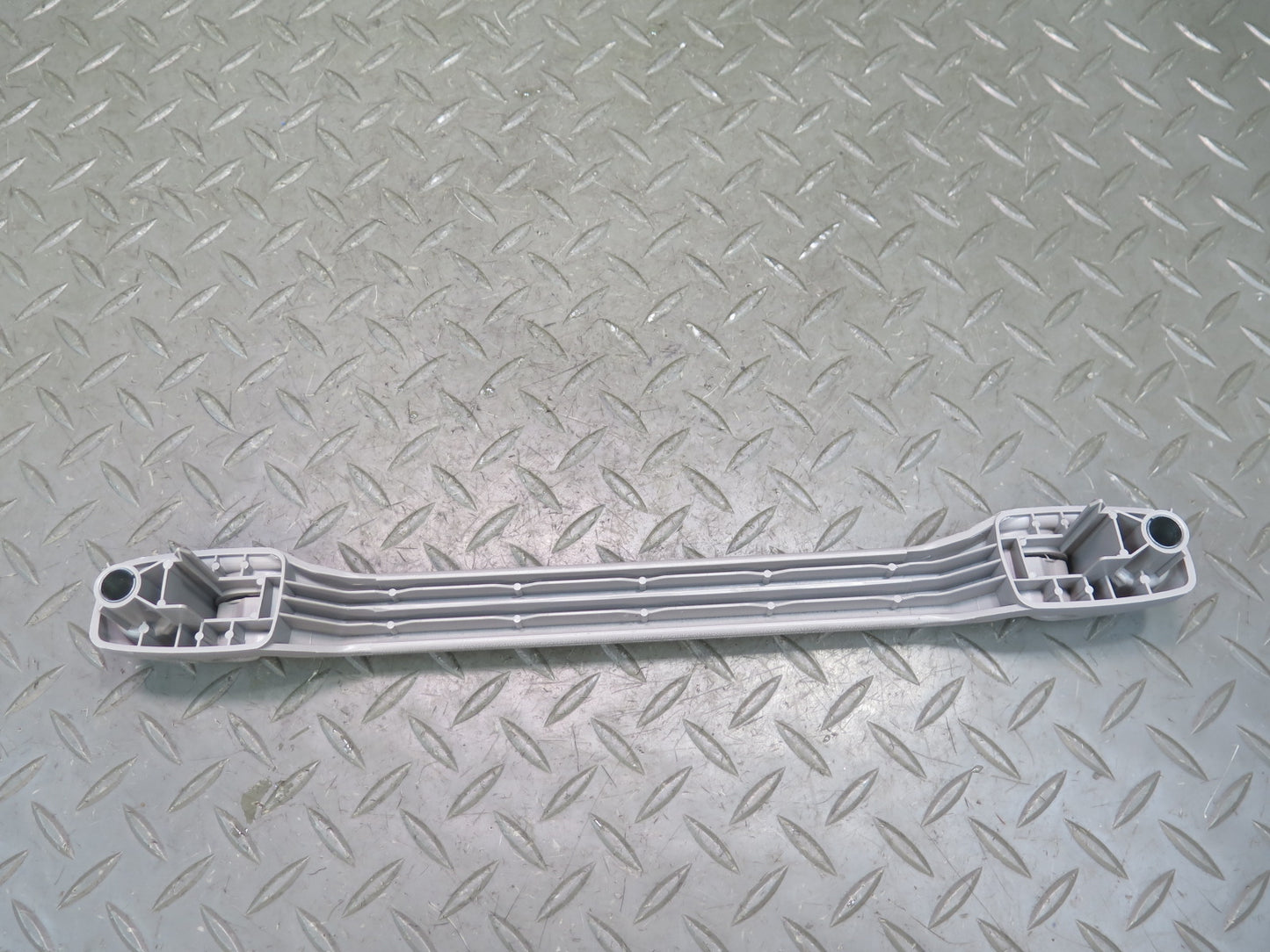 96-98 Nissan Stagea WGC34 Set of 5 Overhead Grab Handle OEM