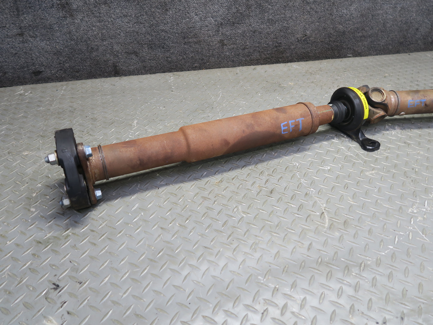 02-05 Ford Thunderbird A/T Rear Drive Shaft Driveshaft 33k Miles OEM