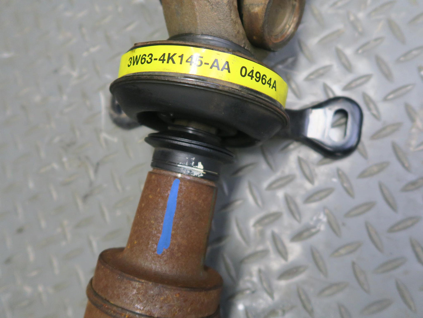 02-05 Ford Thunderbird A/T Rear Drive Shaft Driveshaft 33k Miles OEM