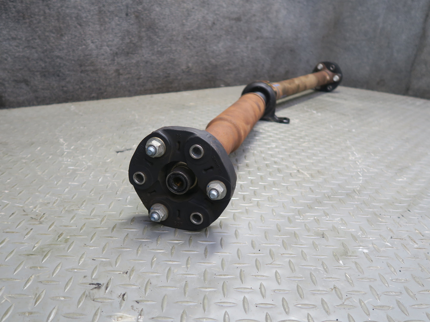 02-05 Ford Thunderbird A/T Rear Drive Shaft Driveshaft 33k Miles OEM