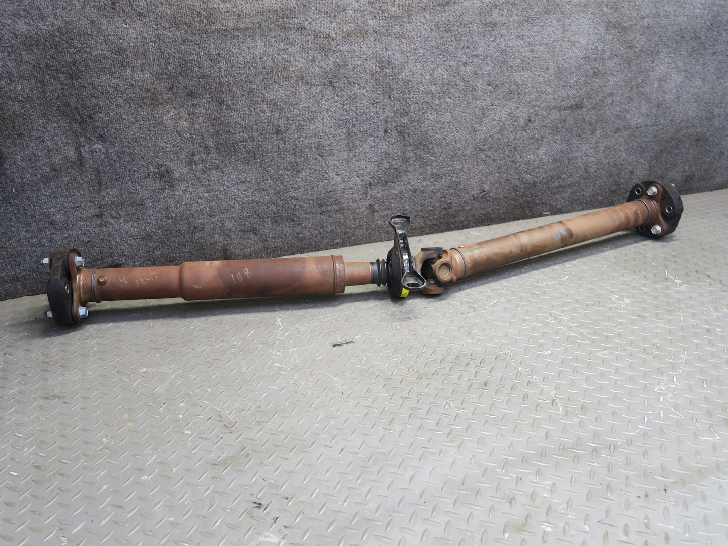 02-05 Ford Thunderbird A/T Rear Drive Shaft Driveshaft 33k Miles OEM