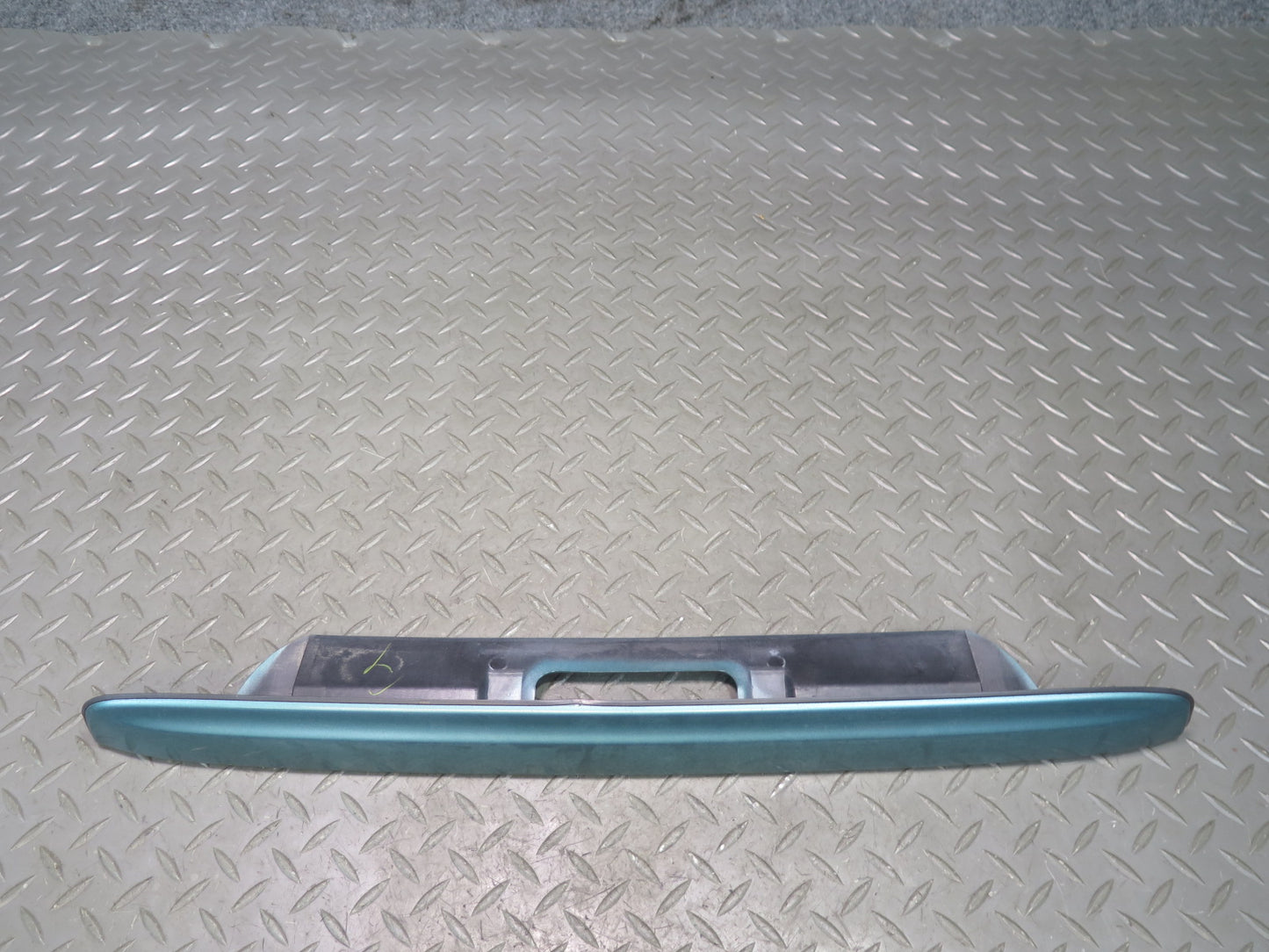 96-98 Nissan Stagea WGC34 Rear Trunk Lid Tailgate Center Finish Trim Molding OEM
