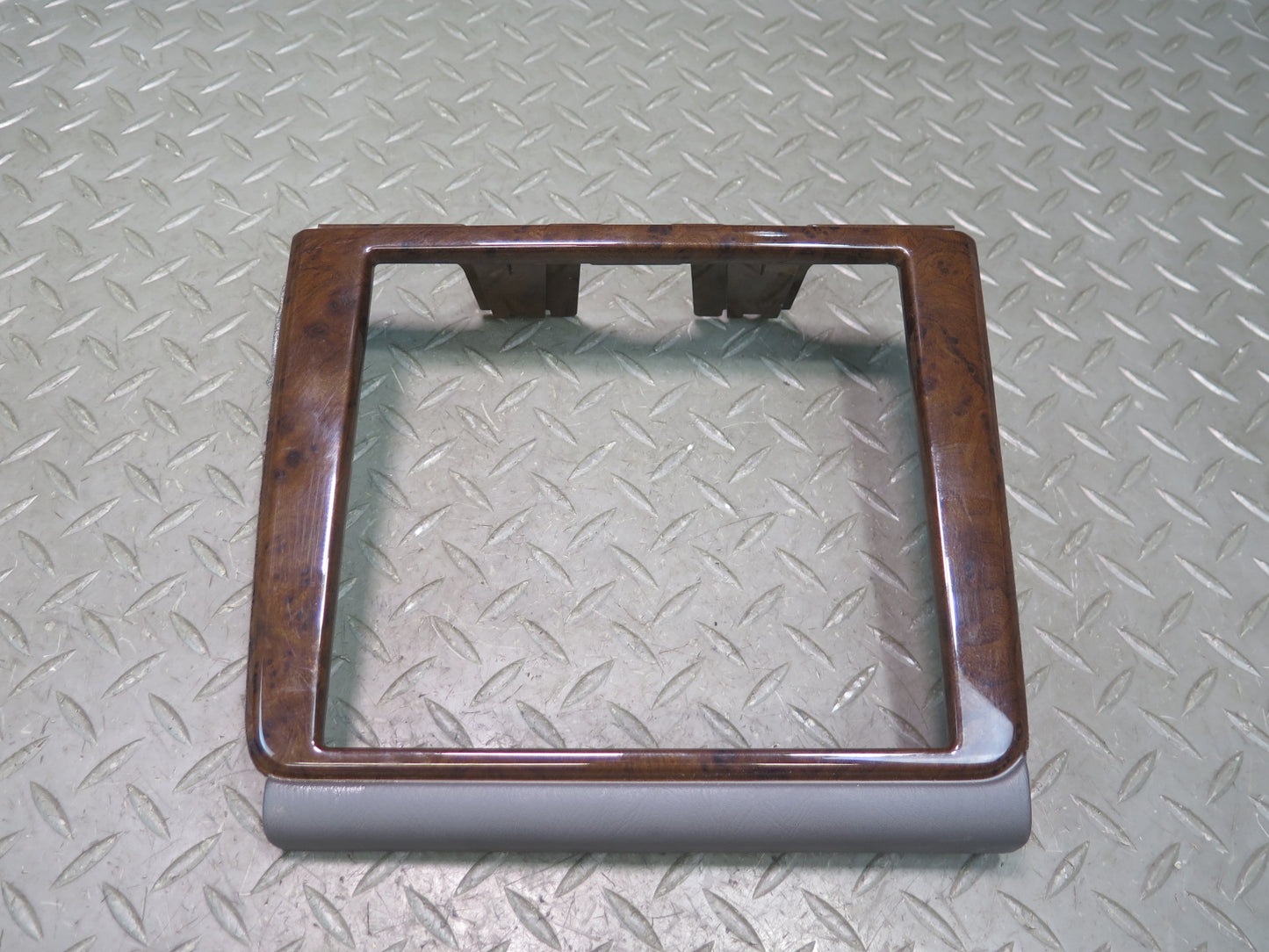 96-98 Nissan Stagea WGC34 Center Console Dashboard Wood Bezel Trim Cover OEM