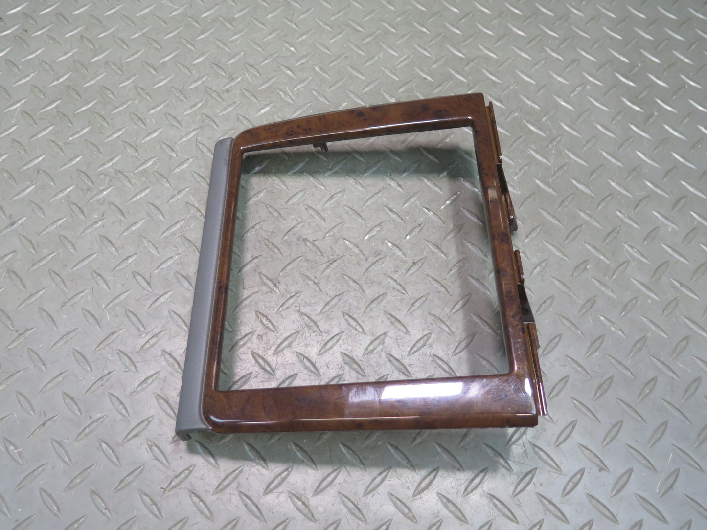 96-98 Nissan Stagea WGC34 Center Console Dashboard Wood Bezel Trim Cover OEM