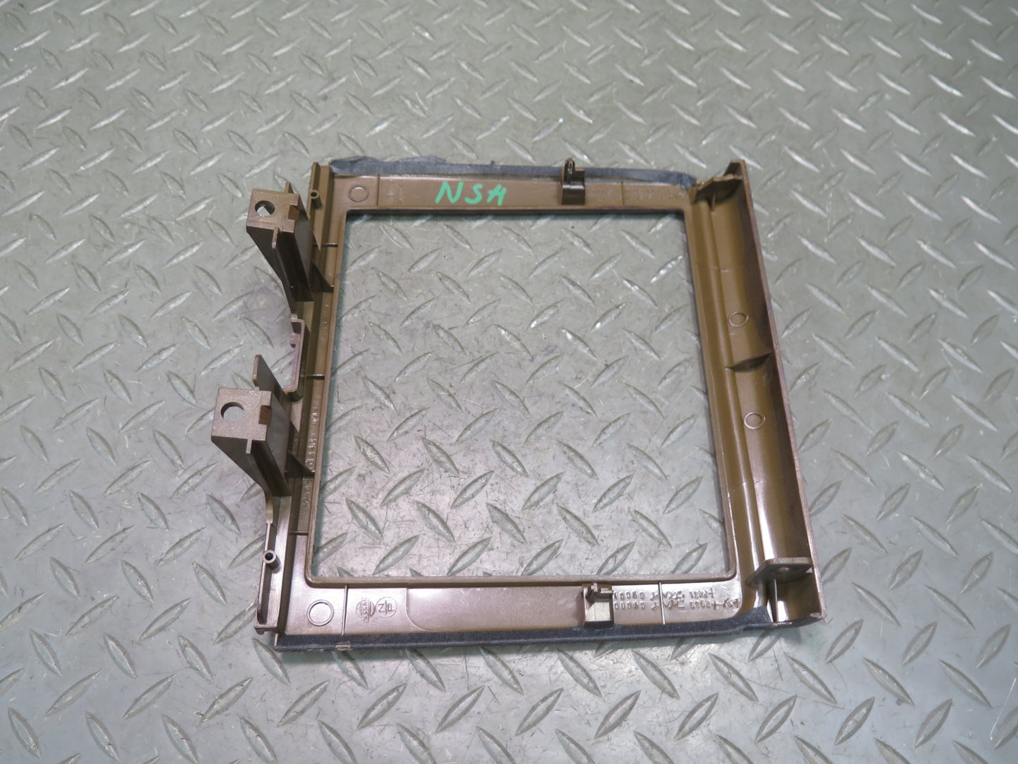 96-98 Nissan Stagea WGC34 Center Console Dashboard Wood Bezel Trim Cover OEM