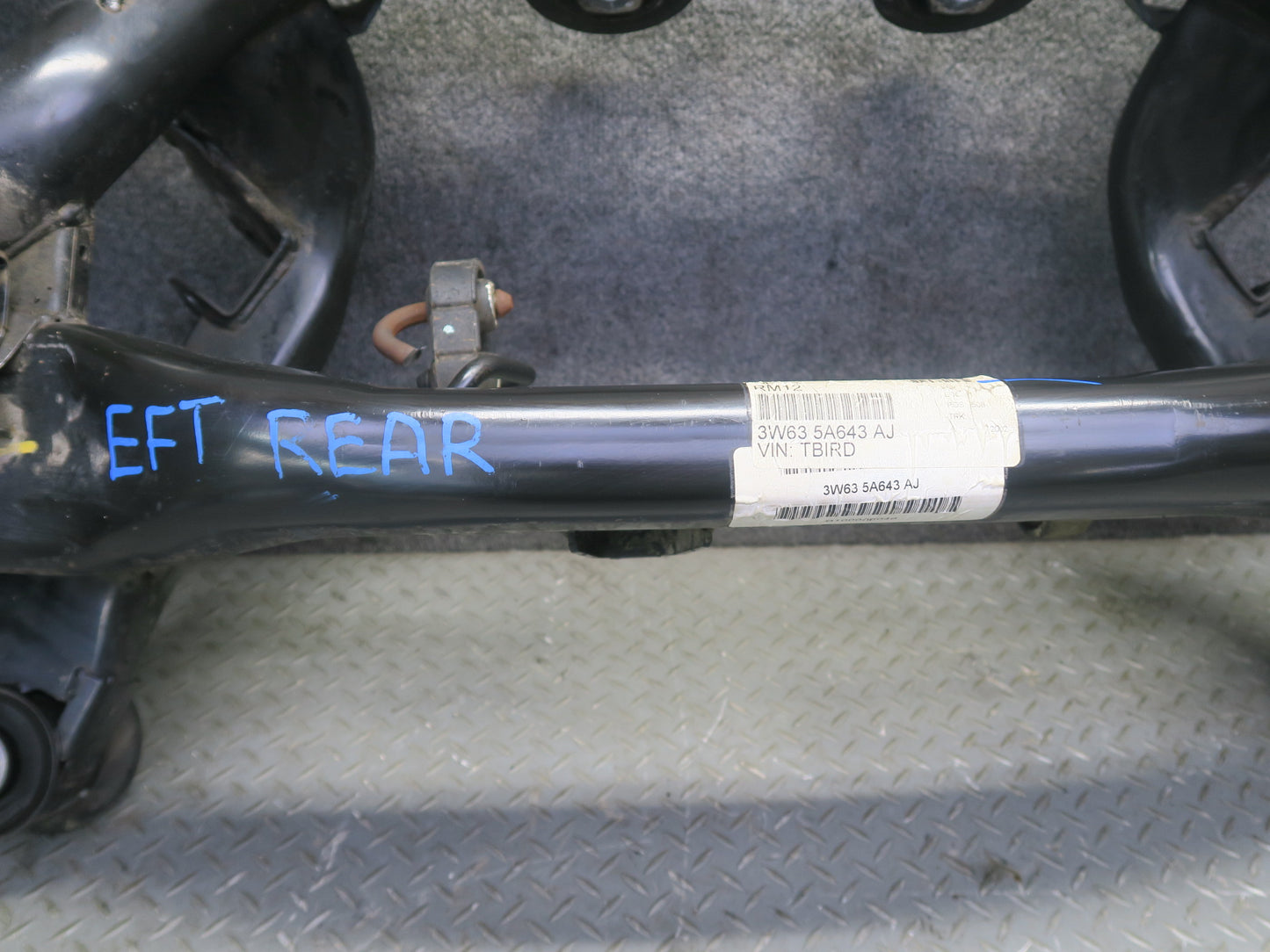 02-03 Ford Thunderbird Rear Suspension Sub Frame Crossmember Carrier 33K OEM