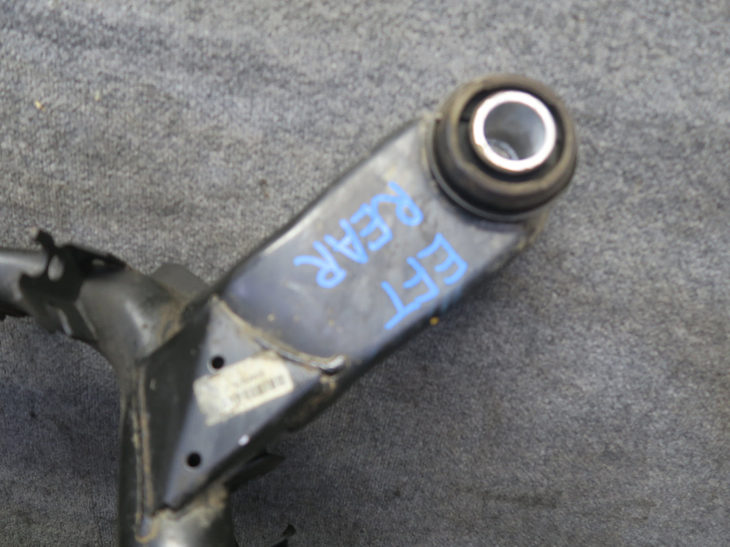 02-03 Ford Thunderbird Rear Suspension Sub Frame Crossmember Carrier 33K OEM