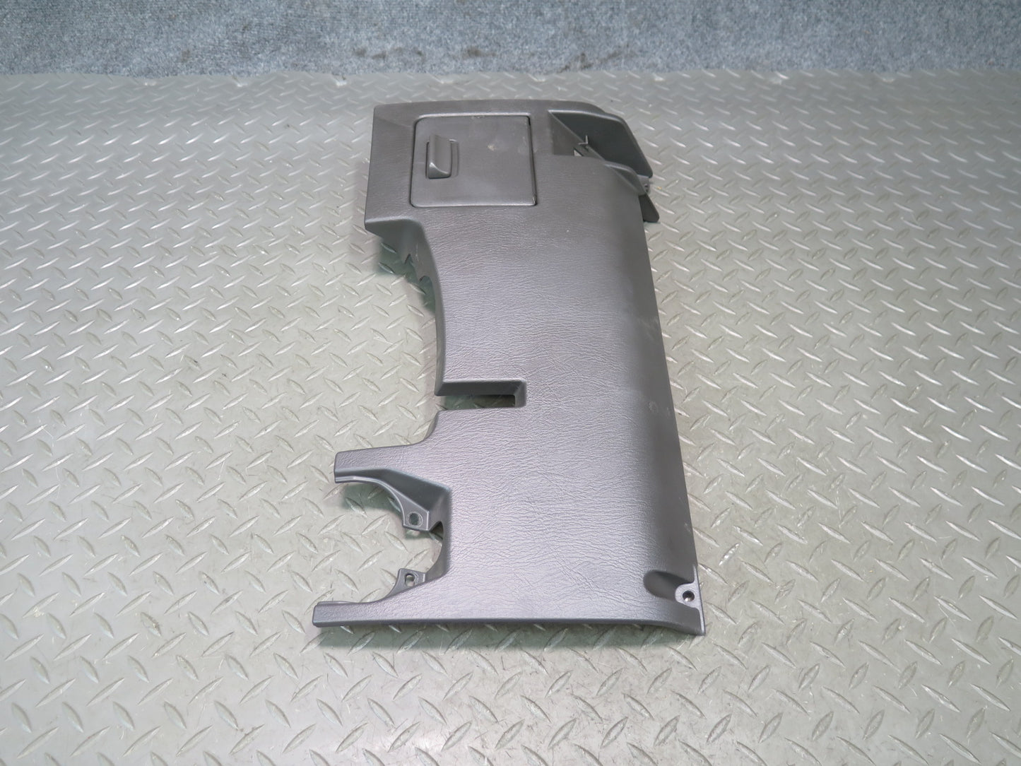 96-98 Nissan Stagea WGC34 Dash Front Right Lower Knee Trim Panel 68106-0V000 OEM