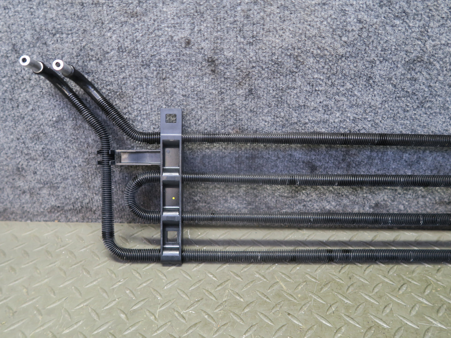 08-12 Audi 8T S5 4.2L Power Steering Oil Cooler Cooling Line Coil 8K0422885D OEM