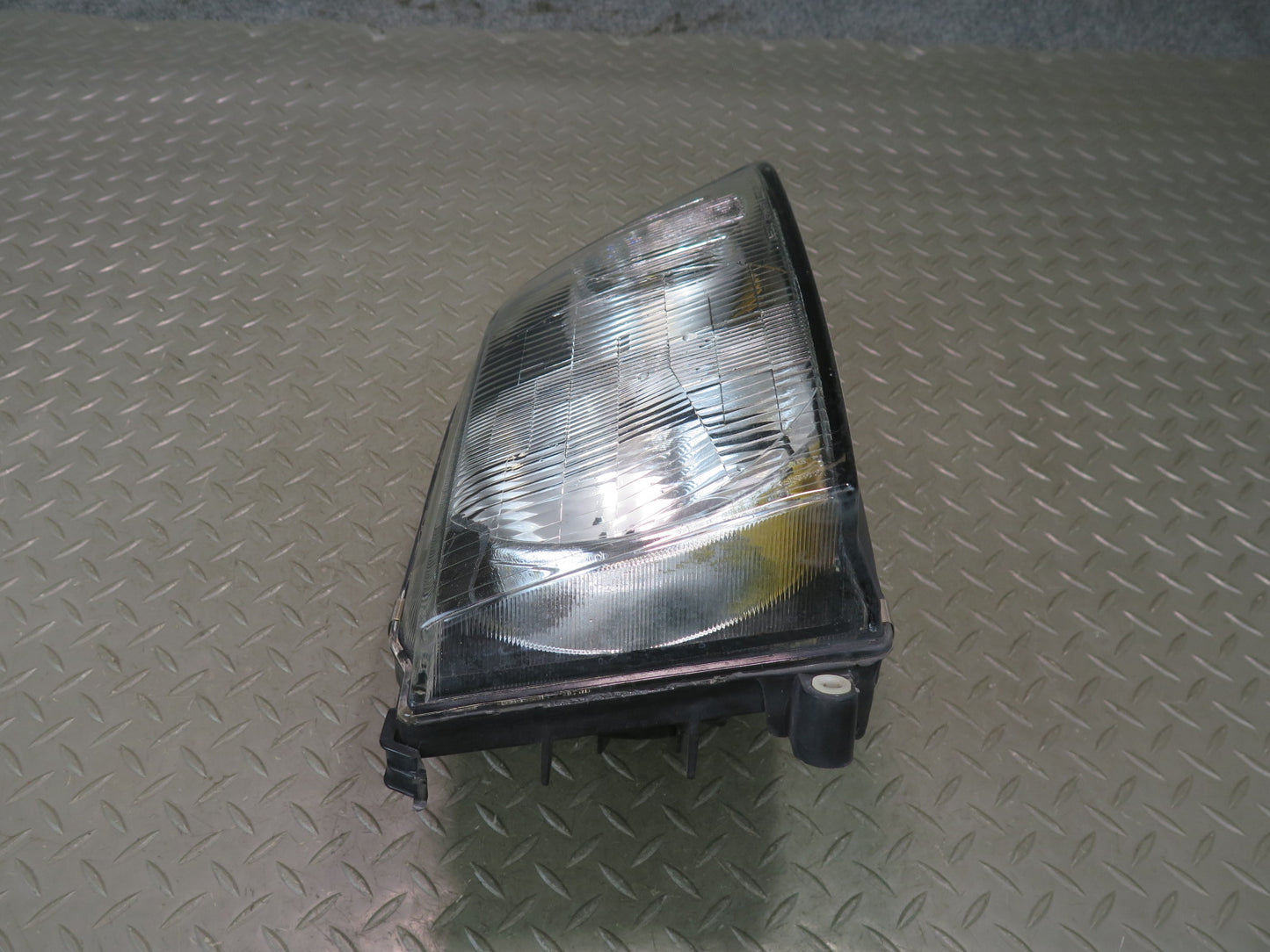 96-98 Nissan Stagea WGC34 Front Right Headlight Lamp OEM