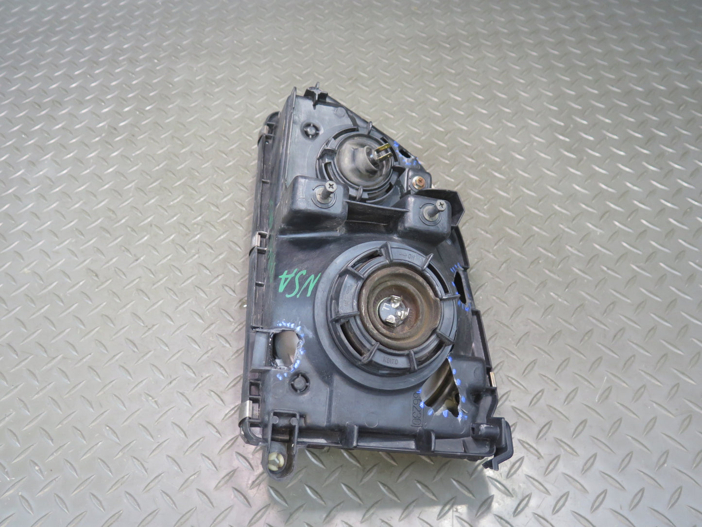 96-98 Nissan Stagea WGC34 Front Right Headlight Lamp OEM