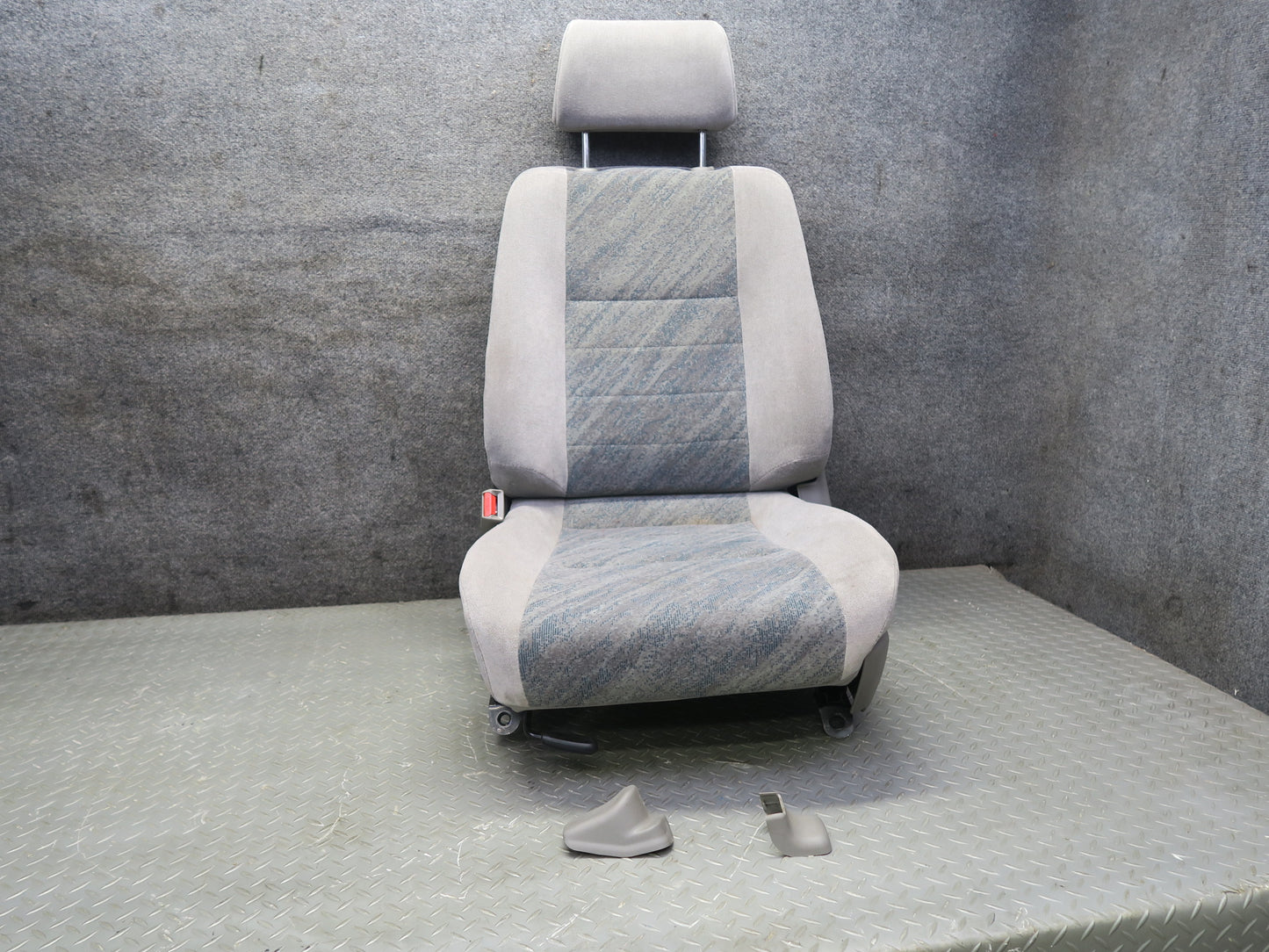 96-98 Nissan Stagea WGC34 Front & Rear Cloth Seat Set Olive Gray OEM