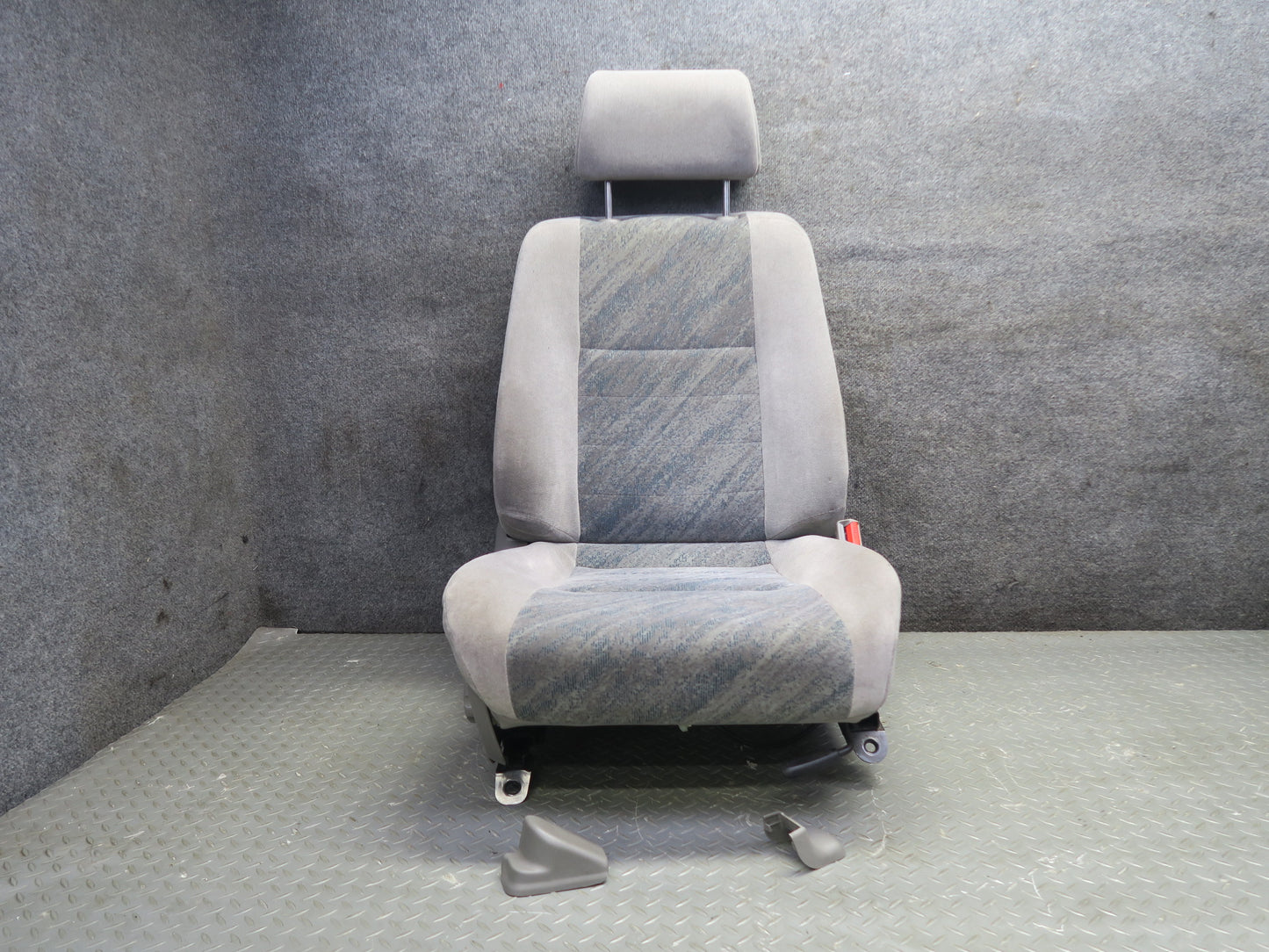 96-98 Nissan Stagea WGC34 Front & Rear Cloth Seat Set Olive Gray OEM