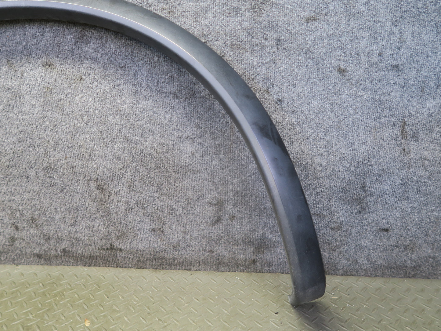 11-18 Porsche Cayenne 958 Rear Right Left Wheel Fender Flare Trim Molding Set