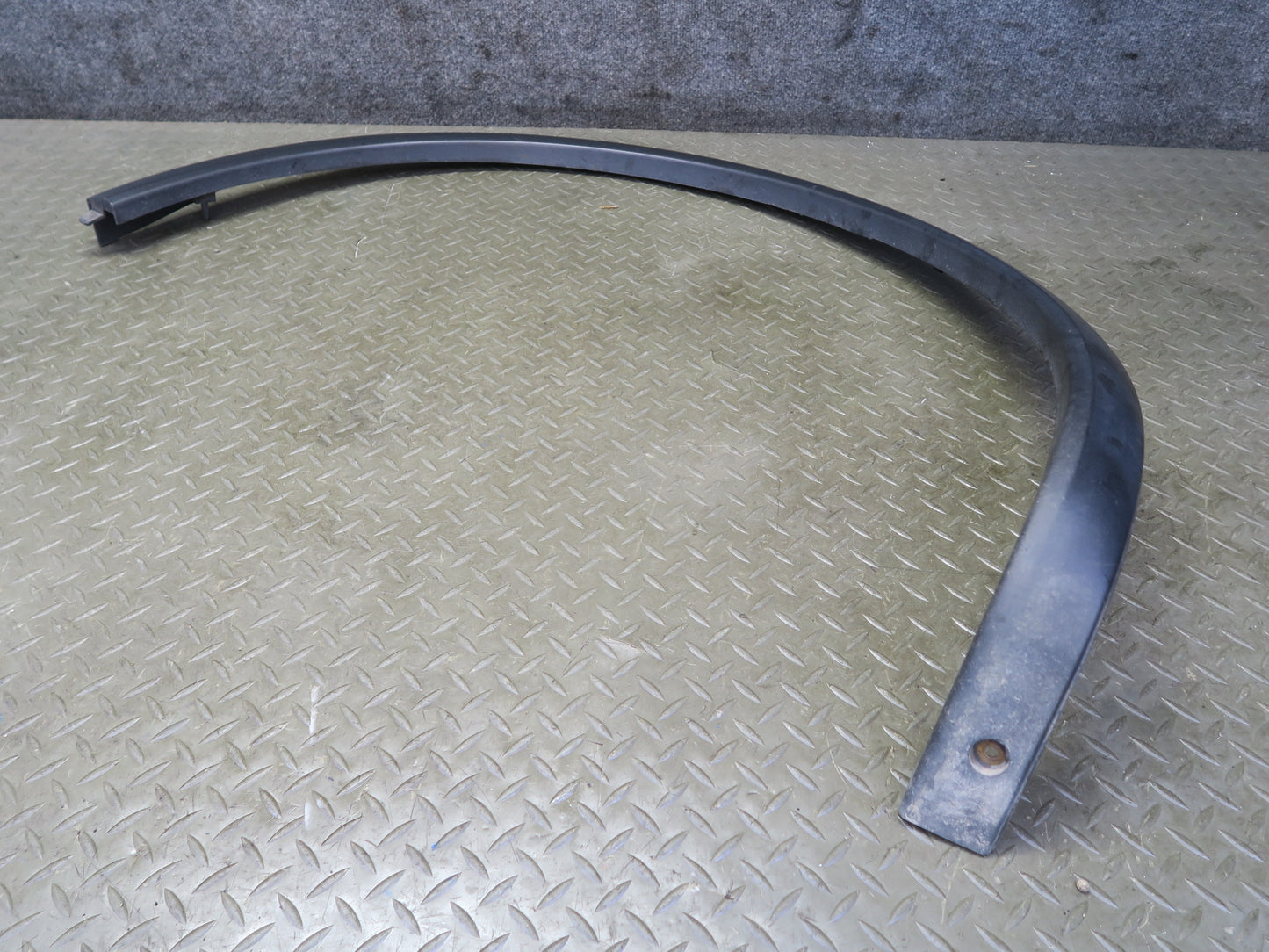11-18 Porsche Cayenne 958 Rear Right Left Wheel Fender Flare Trim Molding Set