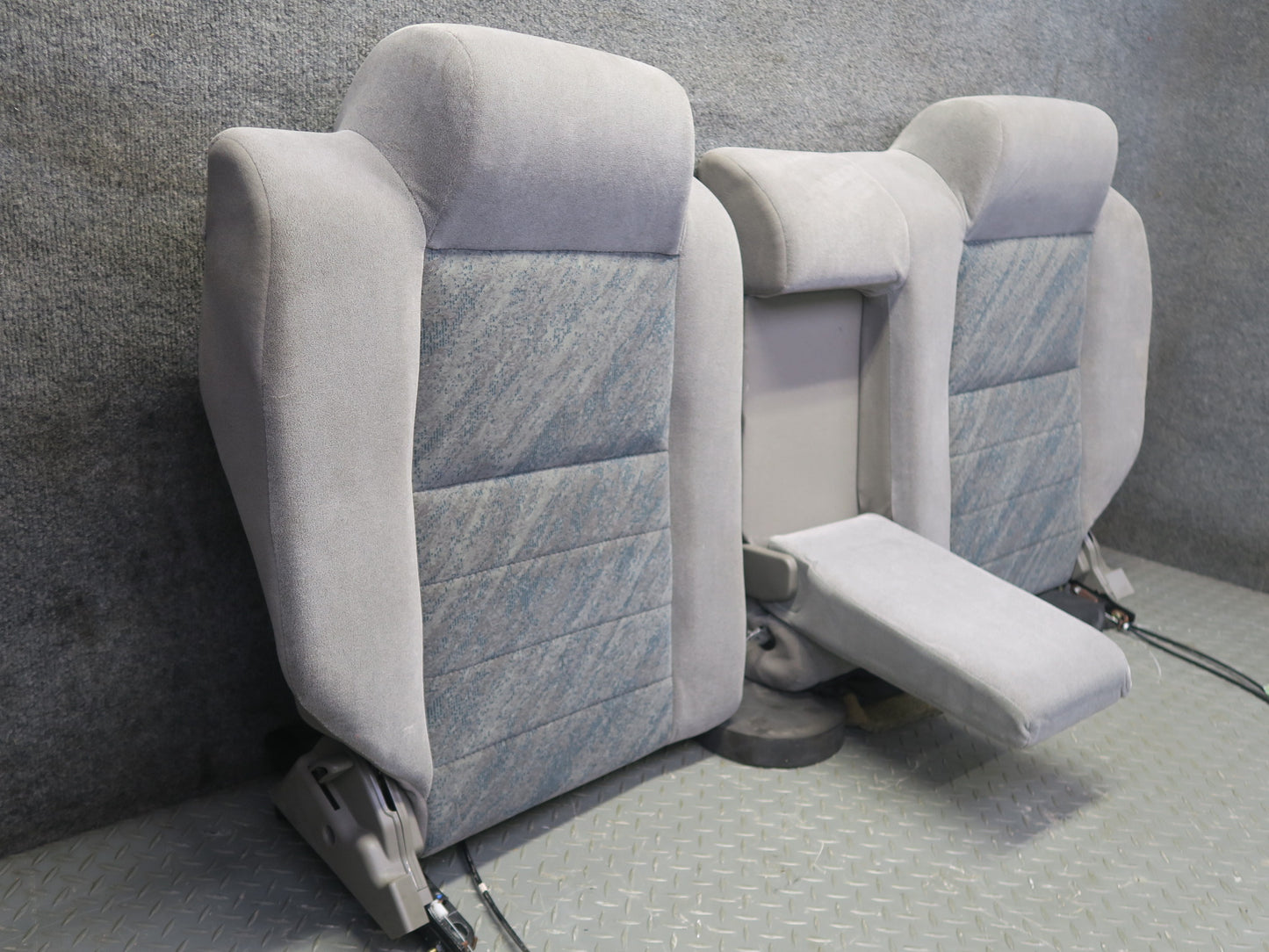 96-98 Nissan Stagea WGC34 Front & Rear Cloth Seat Set Olive Gray OEM