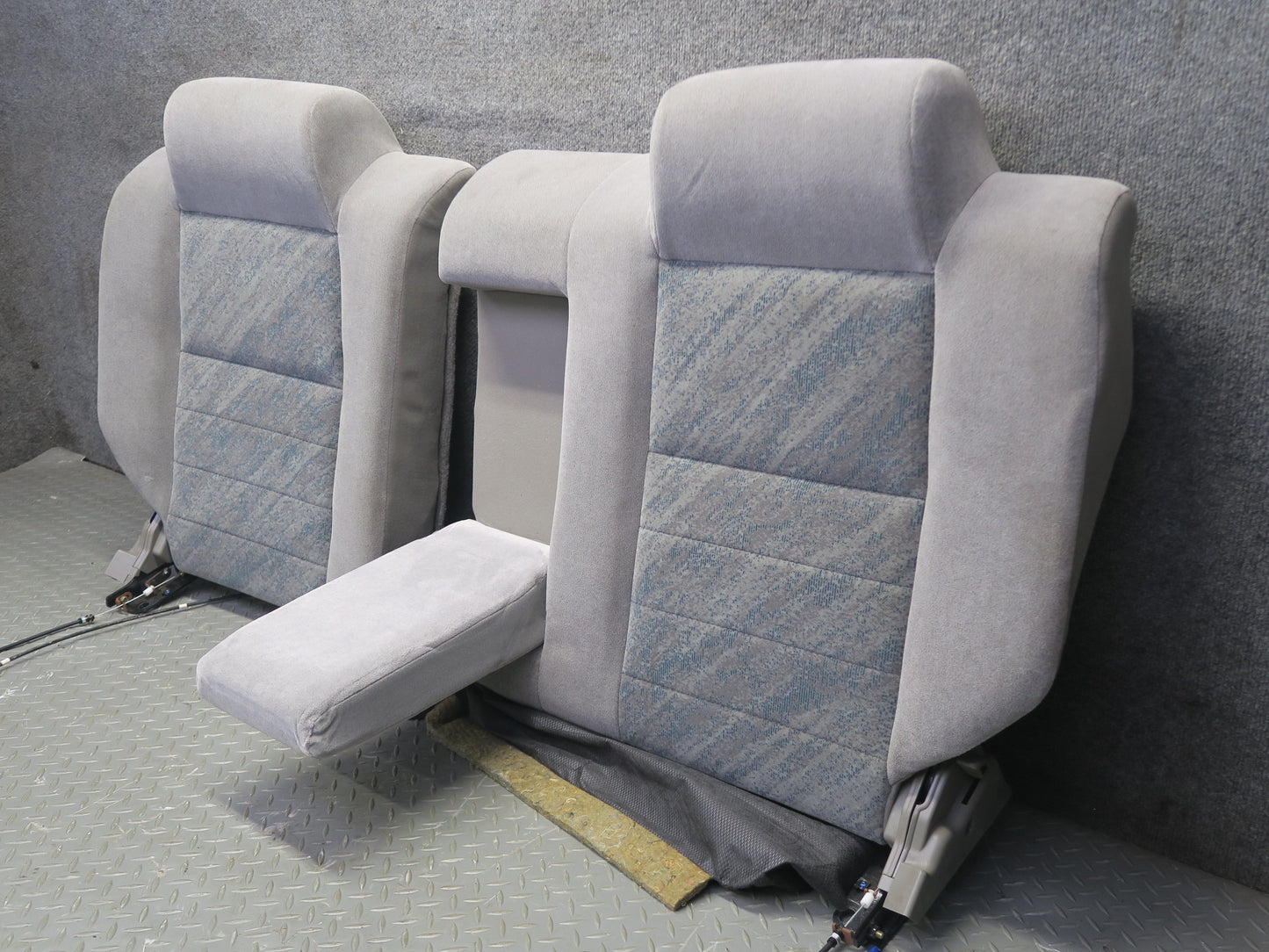 96-98 Nissan Stagea WGC34 Front & Rear Cloth Seat Set Olive Gray OEM