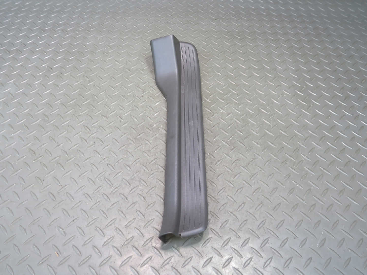 96-98 Nissan Stagea WGC34 Set of 2 Rear Door Scuff Sill Plate Trim Panel OEM