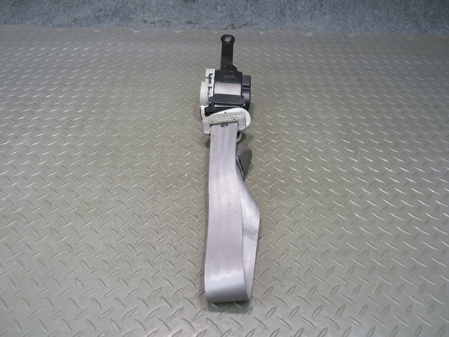 96-98 NISSAN STAGEA WGC34 SET OF 2 FRONT LEFT & RIGHT SEATBELT RETRACTORS OEM