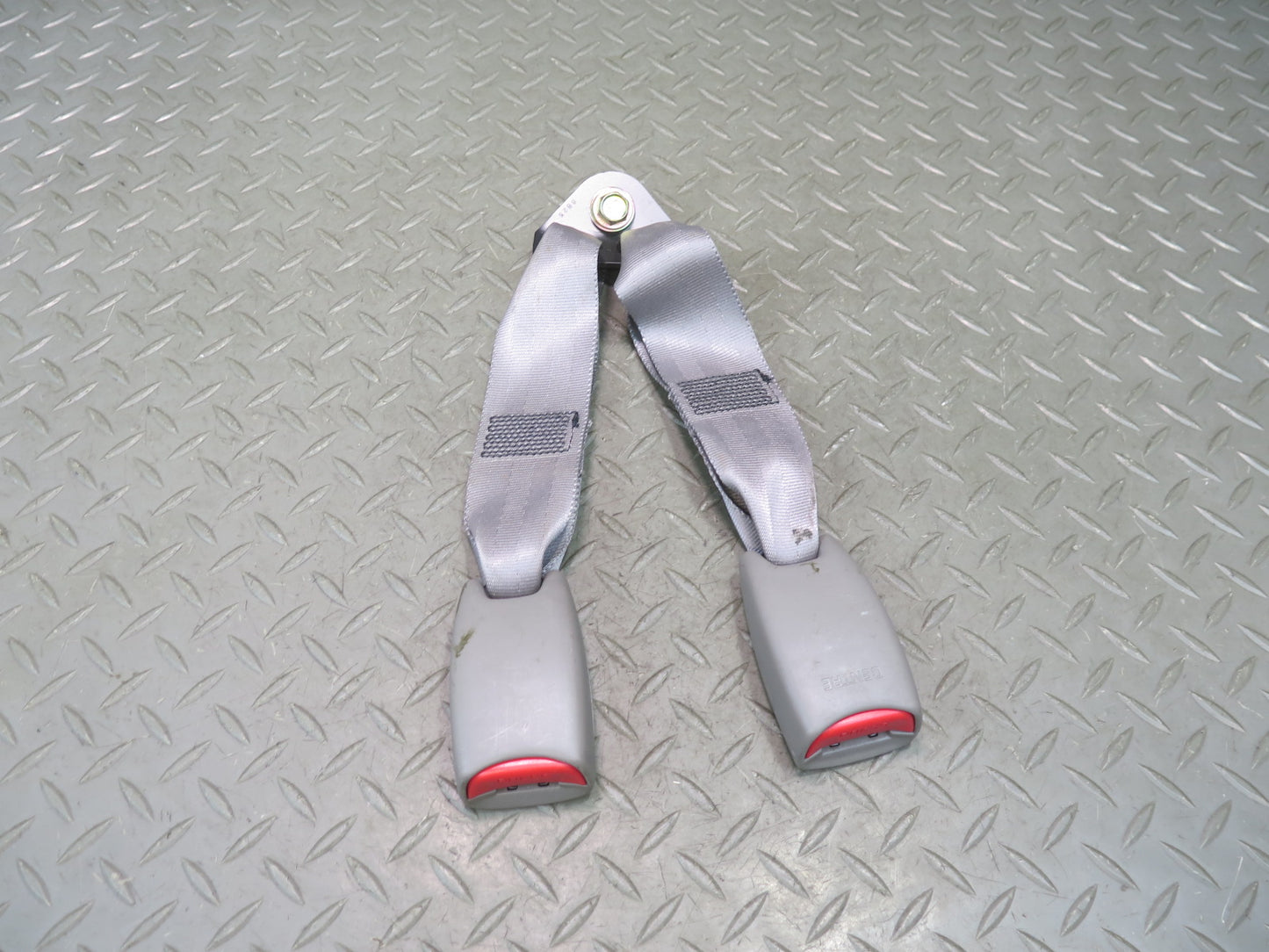 96-98 NISSAN STAGEA WGC34 REAR SEATBELT RETRACTORS & SEATBELT BUCKLE SET OEM